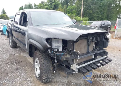 2021 Toyota Tacoma Sr V6 z USA, uszkodzony, nr VIN 3TMCZ5AN2MM389608